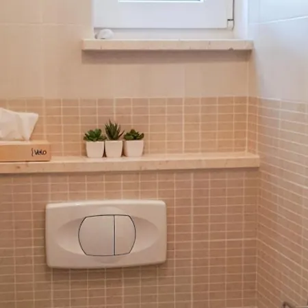 Apartamento San Simon Sea View Blaginja